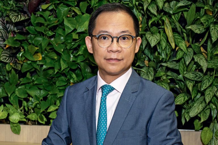 【新意网集团】“Data Is The New Gold.”: Raymond Tong - The CEO Magazine